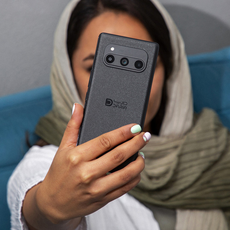 گوشی موبایل داریا مدل bond 5G دو سیم کارت ظرفیت 256 گیگابایت و رم 8 گیگابایت پک امارات